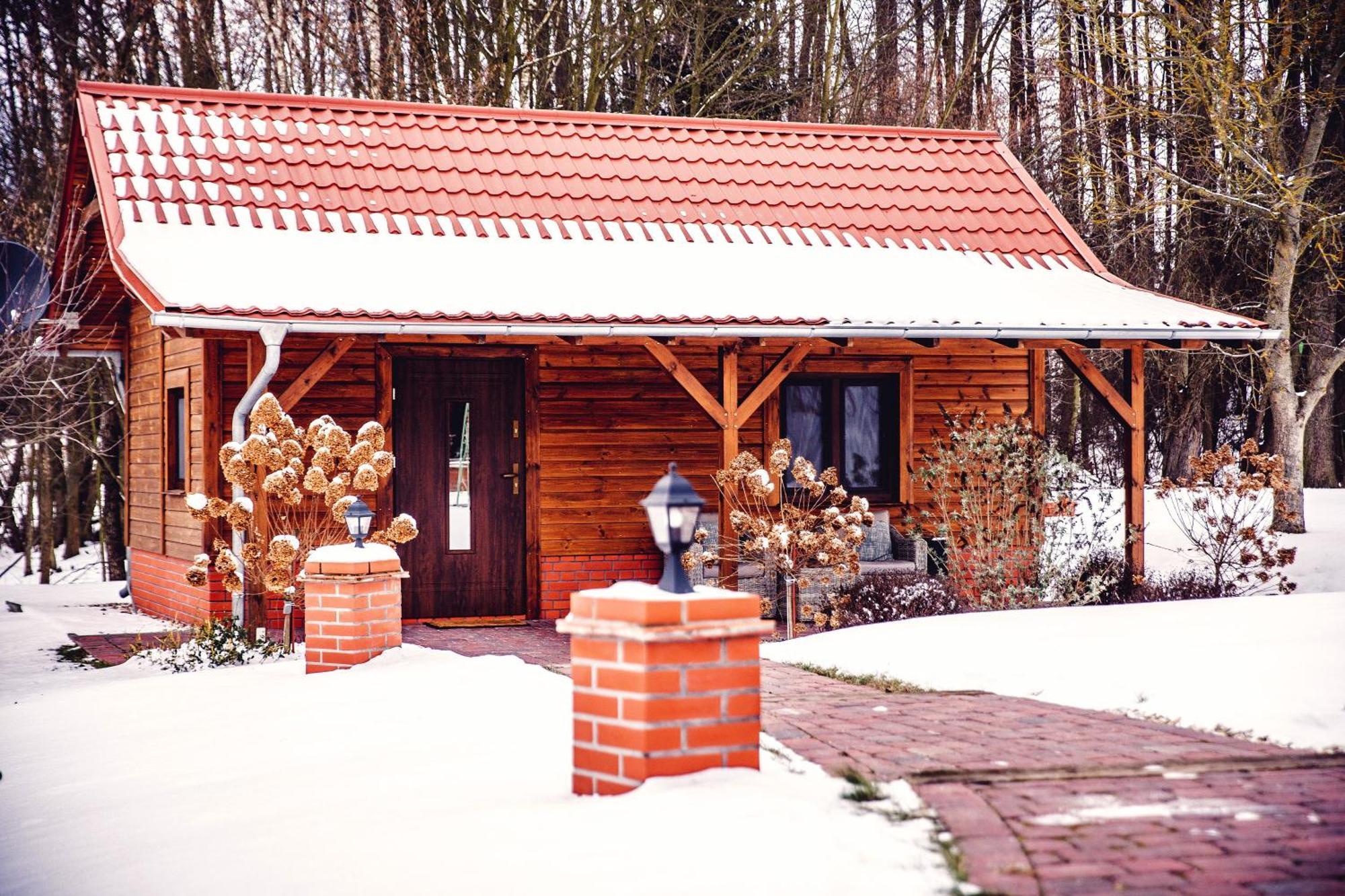 Dom Dla Dwojga W Starym Mlynie W Brzeznicy Villa Brzeznica  Exteriör bild